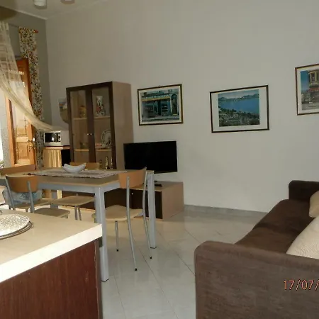 Casa Marzulli Vakantiehuis Acireale