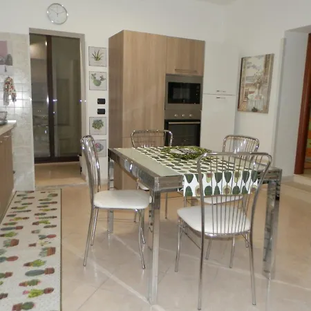 Casa Marzulli * Acireale