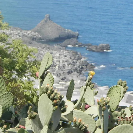 Casa Marzulli * Acireale